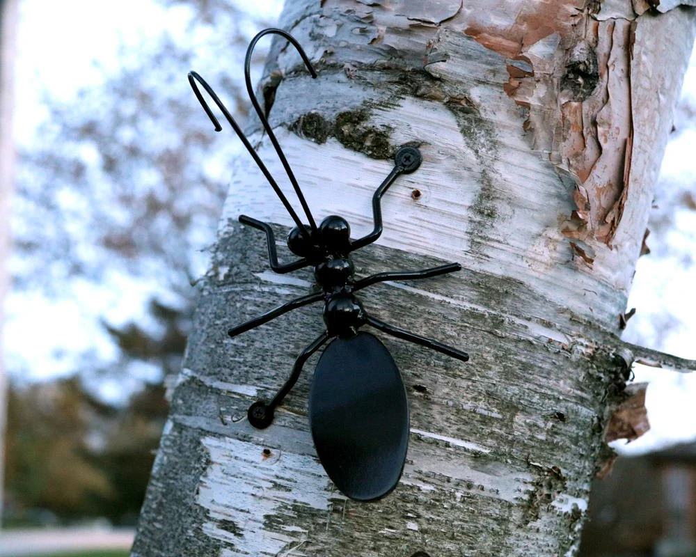 Ant Family 4Pc Set with 2 Large Ants + 2 Small Ants - Home, Garden & Yard Art Decorations. - Image 4