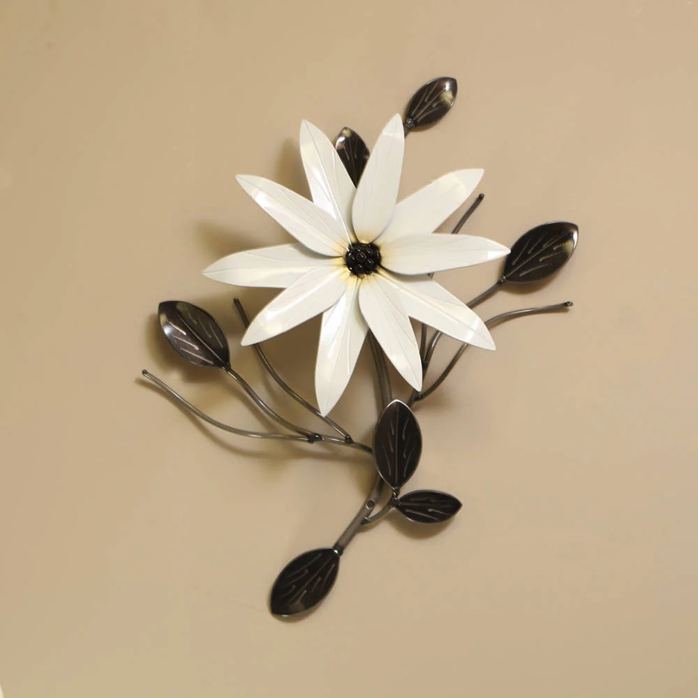 Poinsettia Flower Vine: Metal Poinsettias Wall Art Decor With Choice Of Colours / Colors - Image 3